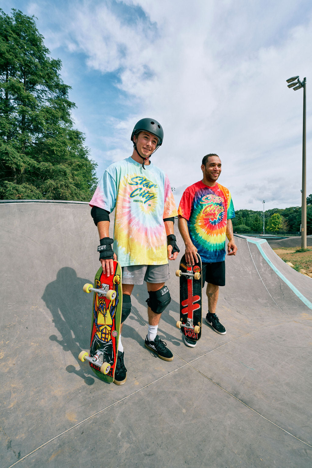 Rad Star City Oversized Tie-Dye T-Shirt - Blue